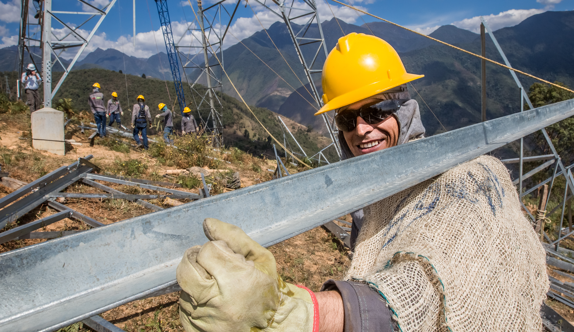 Proveedores y contratistas.png